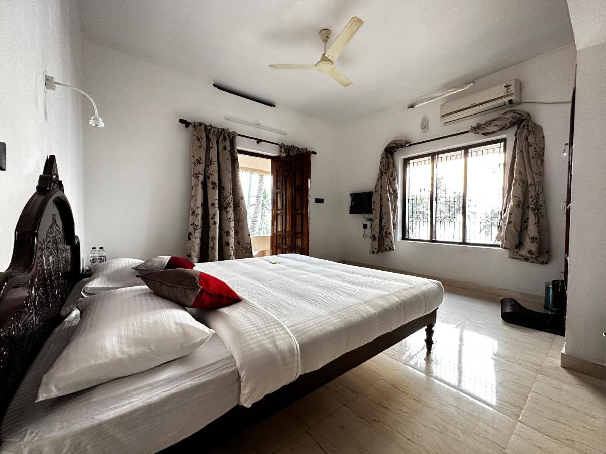 Kovalam Beach House Exterior photo