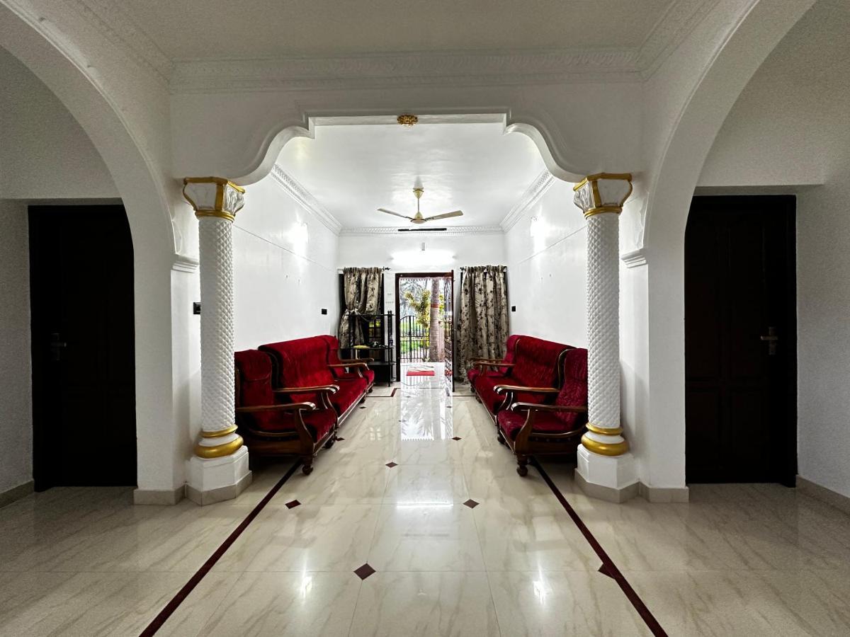 Kovalam Beach House Exterior photo